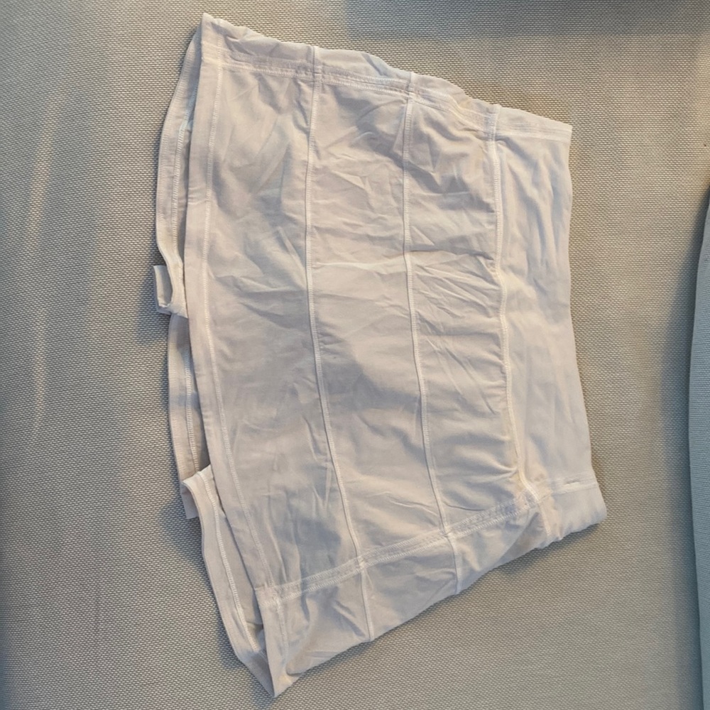 Lululemon tenis skirt white